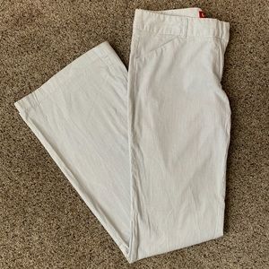 Guess Jeans • White Corduroy